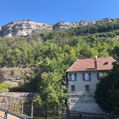 Weiter ging es nach Besancon. Eindrucksvoll war die Festung nach dem Passieren eines Fahrradtunnels. Es wurde langsam richtig warm. 

