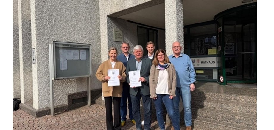 Vetragsunterzeichnung Erschließung Baugebiet Alter FC Sportplatz