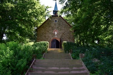 Walburgiskapelle Weschnitz von außen